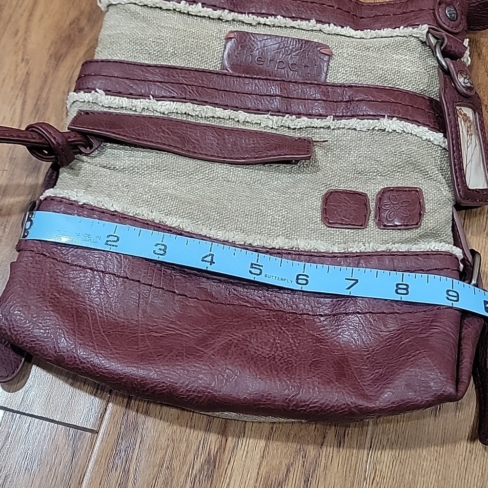 Sherpani Luna Crossbody Bag - Picture 14 of 16